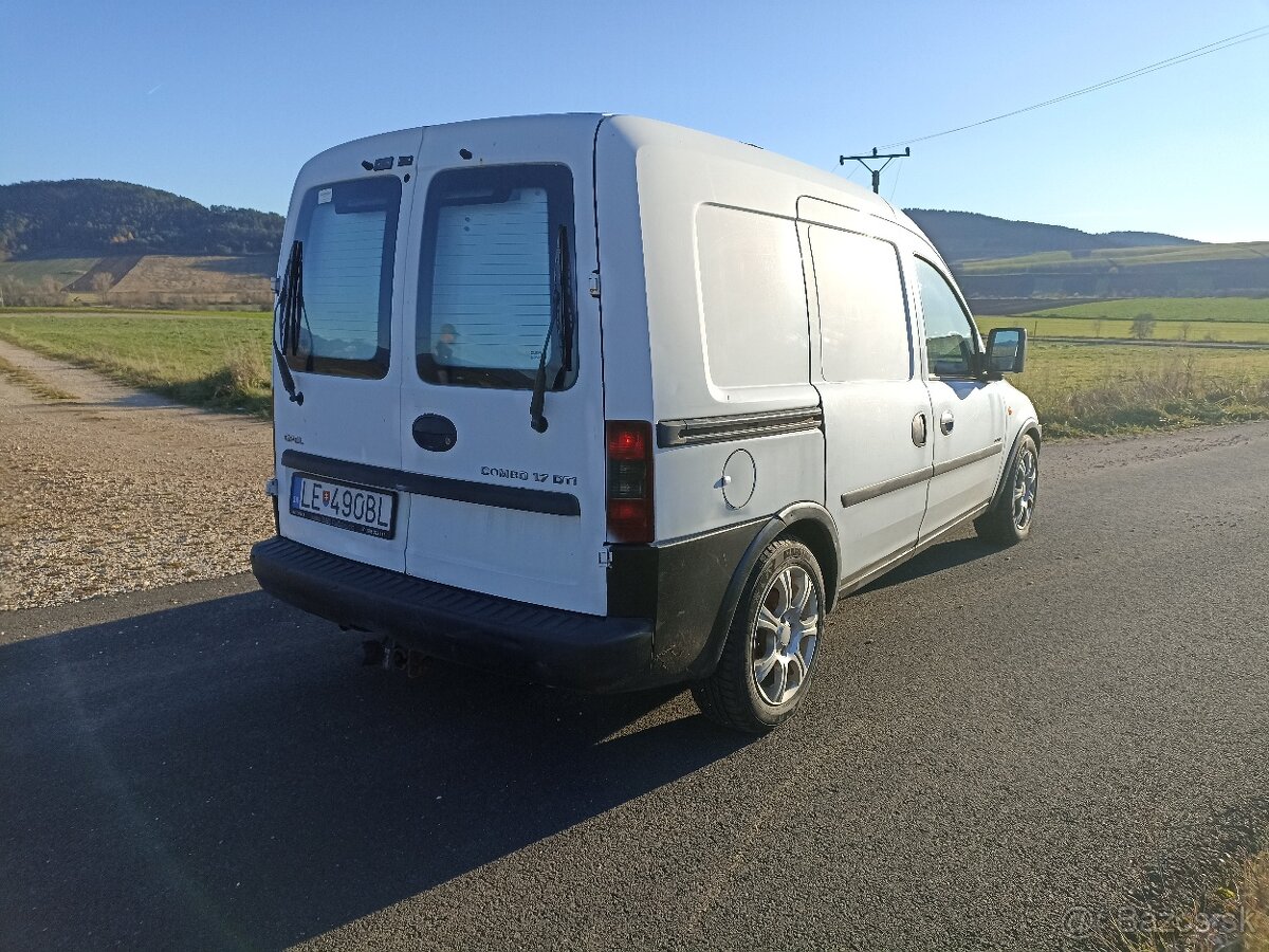 Opel combo 1.7 DTI 55kw diesel 2002 - 4