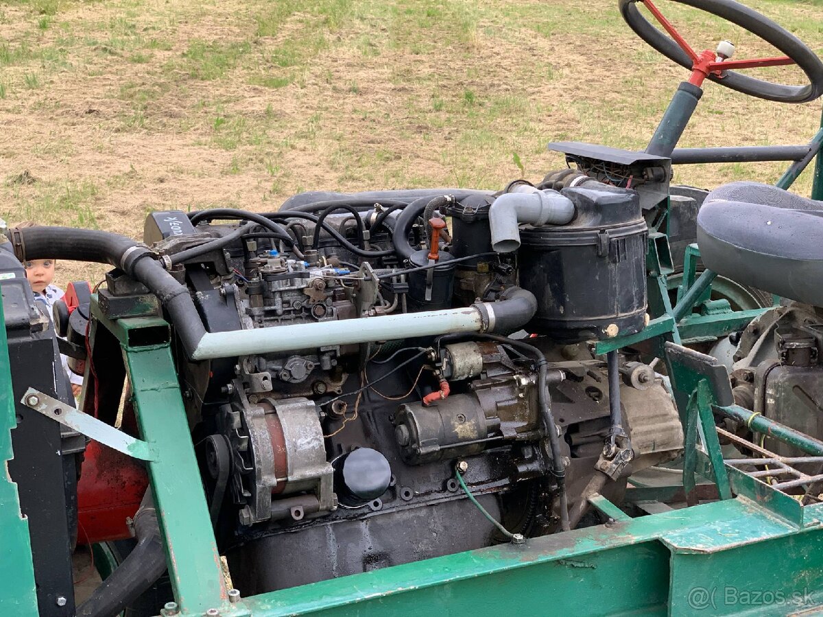 Predám traktor, peugeot motor 1,8D - 4