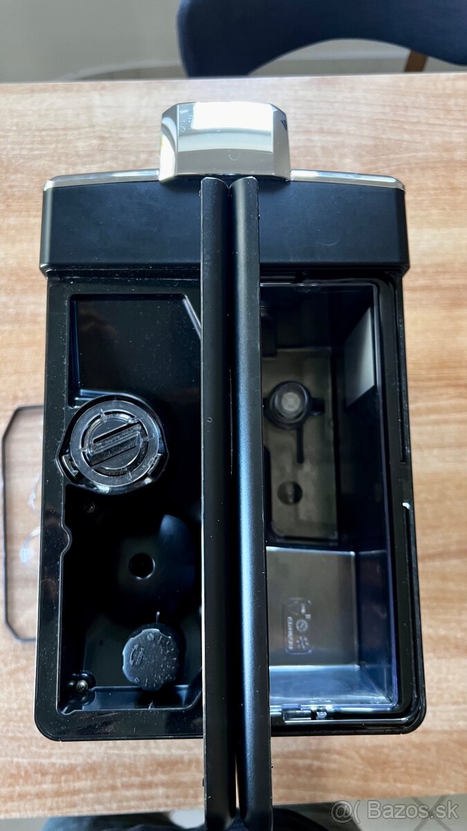 Kávovar Saeco Incanto HD8916 - 4