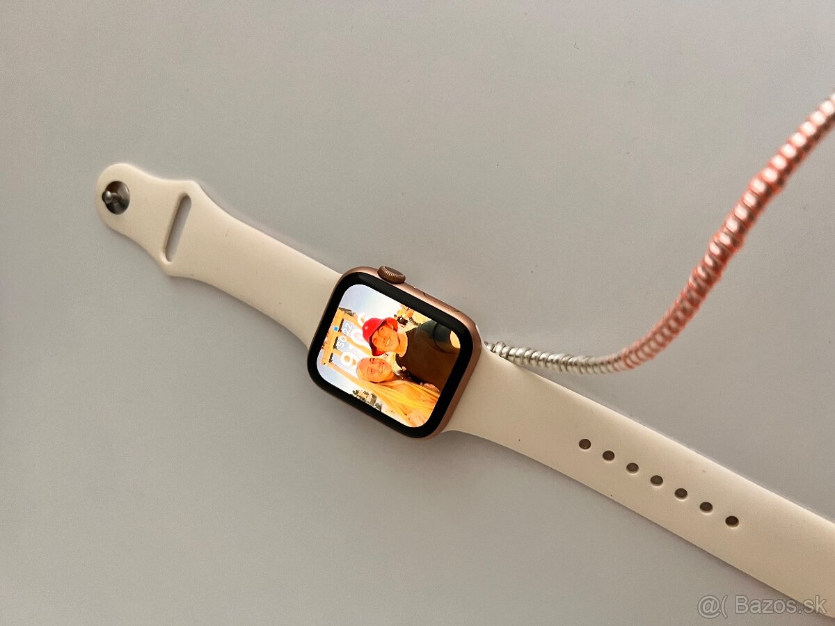 Apple watch - 4