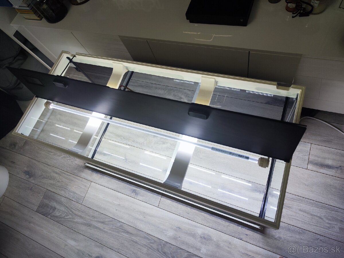 Akvárium JUWEL RIO 350 LED White - 4