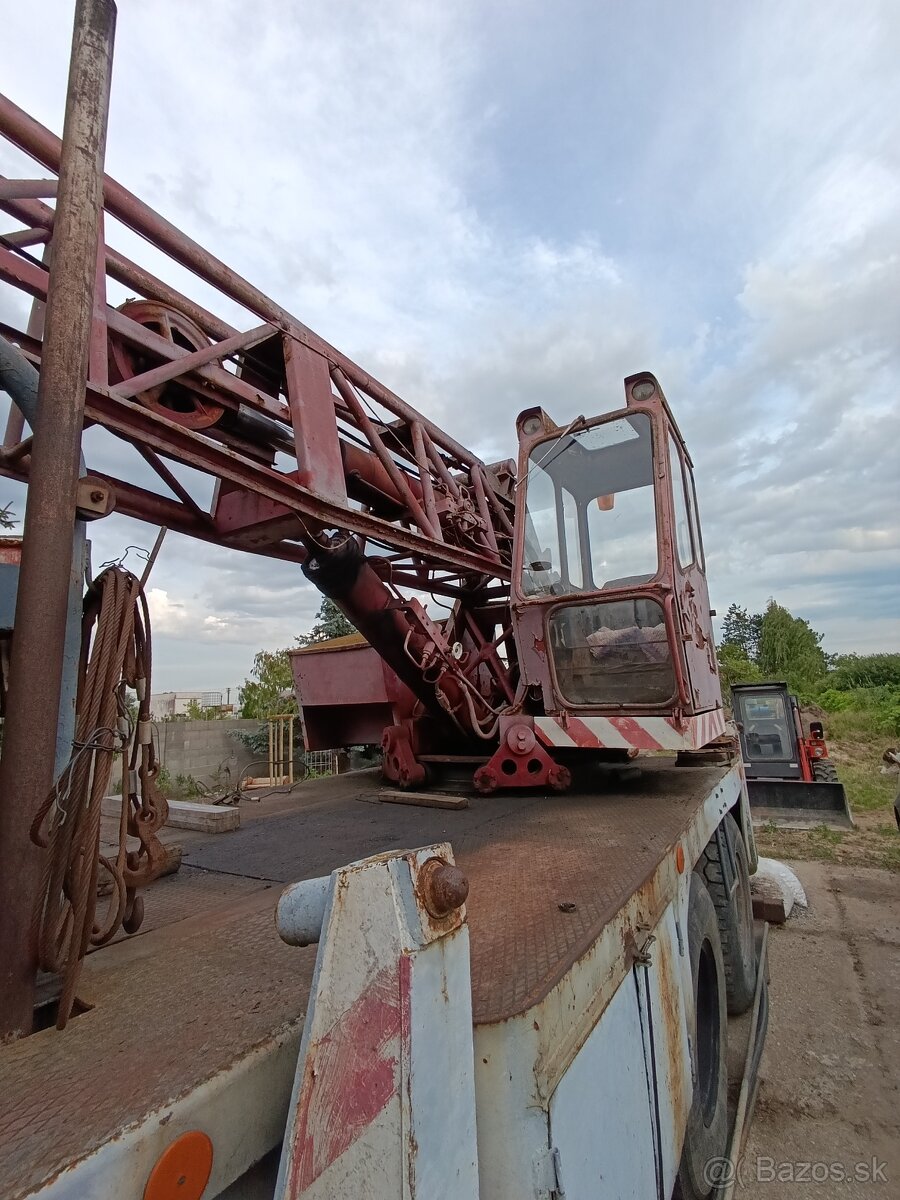 Tatra 148 AD - 080 - 4