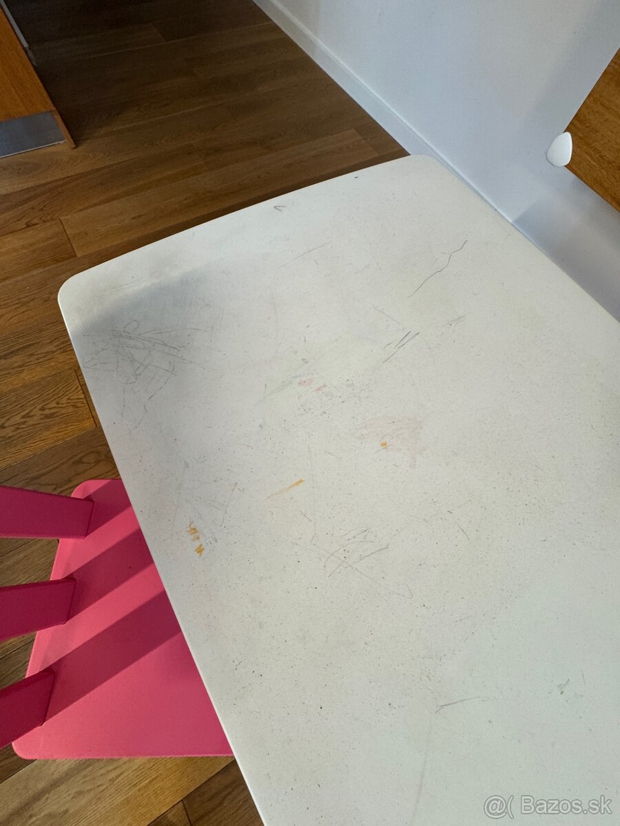MAMMUT Detské 2 stoličky a stôl IKEA 77x55 cm - 4