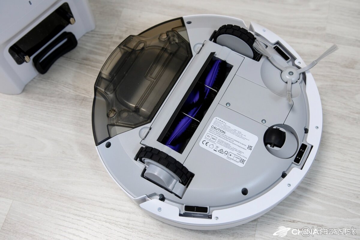 Narwal Freo S robotický vysávač - 4