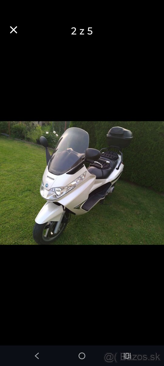 Skúter Piaggio X8 250cm3 - 4