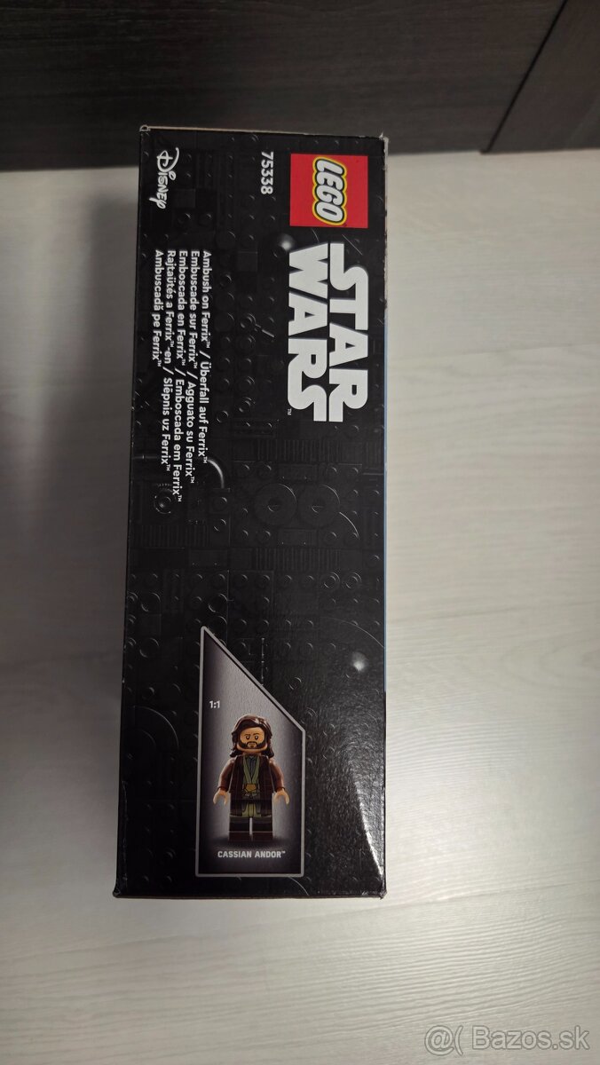 Lego Star Wars 75338 Ambush on Ferrix - 4