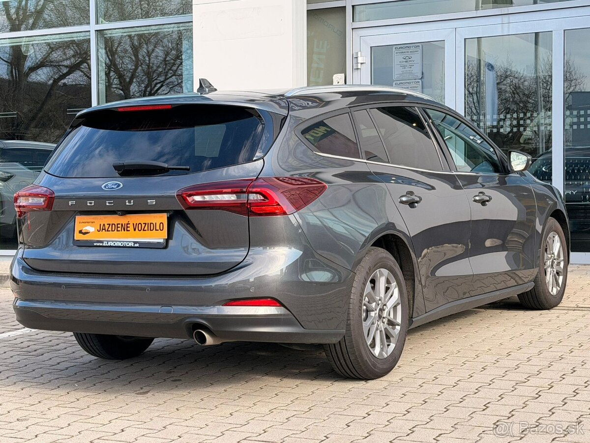 Ford Focus Kombi 1.5 EcoBlue Titanium A/T - 4