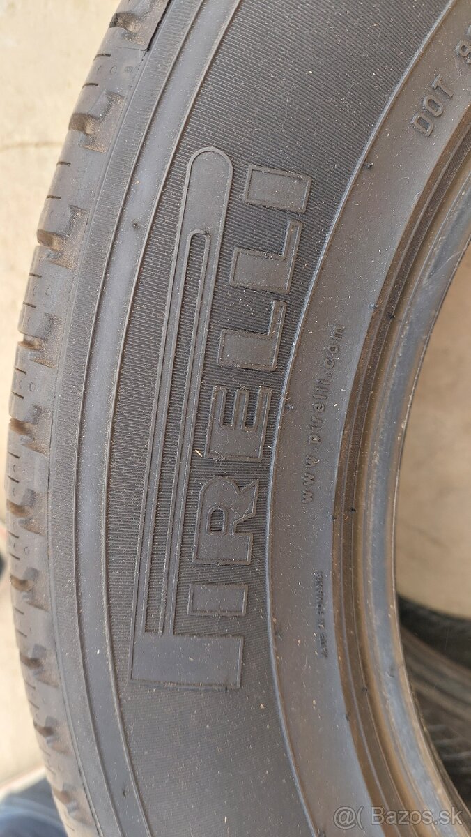 Celosezónky 2ks PIRELLI 215/65 r17 - 4