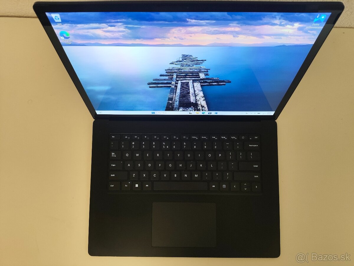 Microsoft Surface Laptop 5 15" | Core i7 • 32 GB RAM • 1 TB - 4