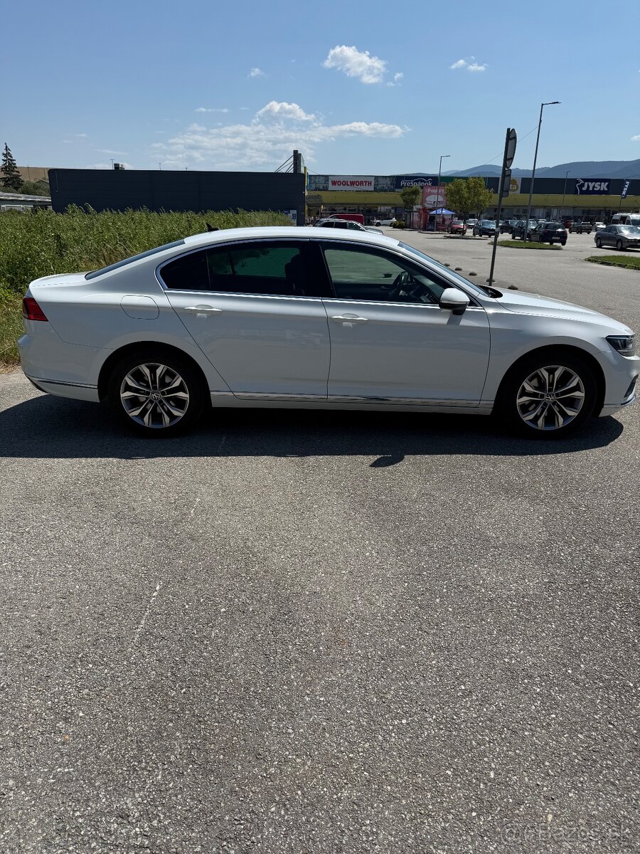 Predám VW Passat Elegance 2.0 TDI - 4