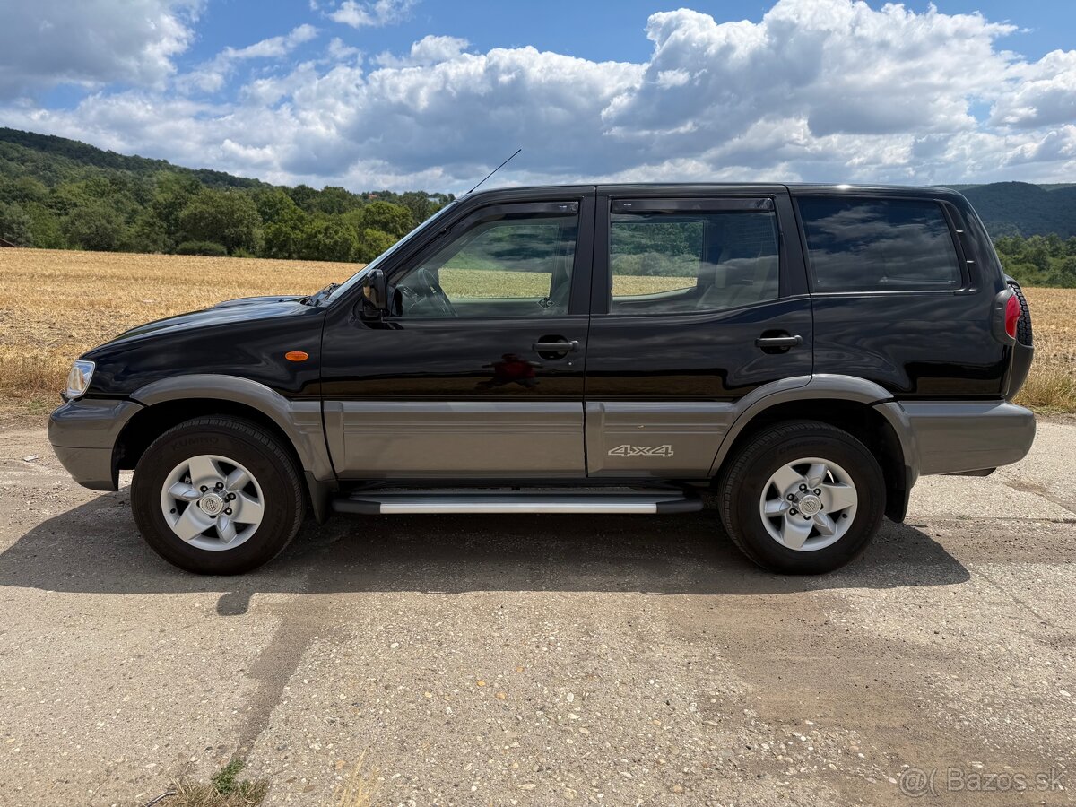Nissan Terrano - 4