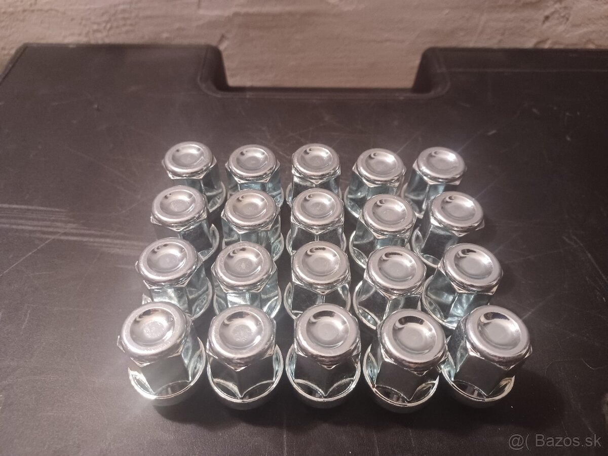 Matice do diskov M12x1.5 - 4