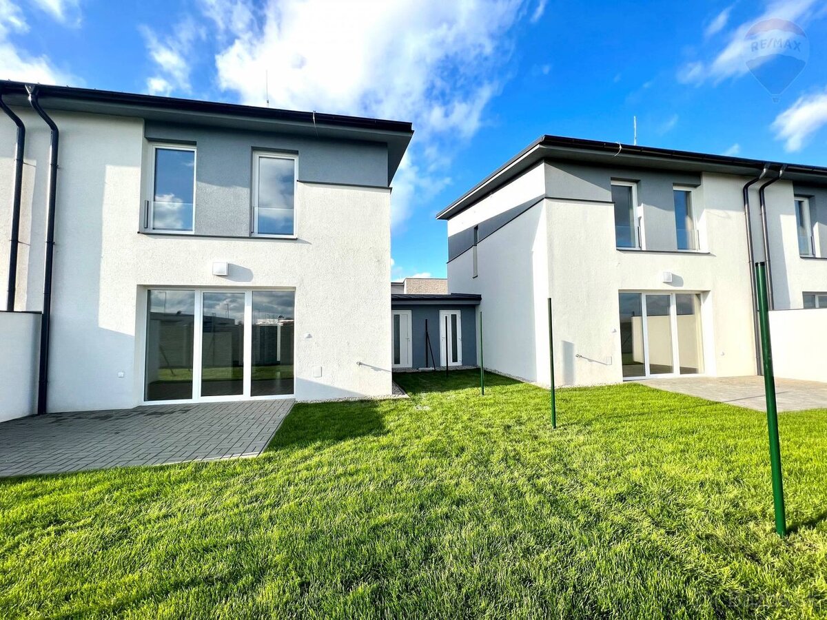 Predaj: Rodinný dom, Dunajská Streda, 4 izby, 93 m2 ÚP, 207 - 4