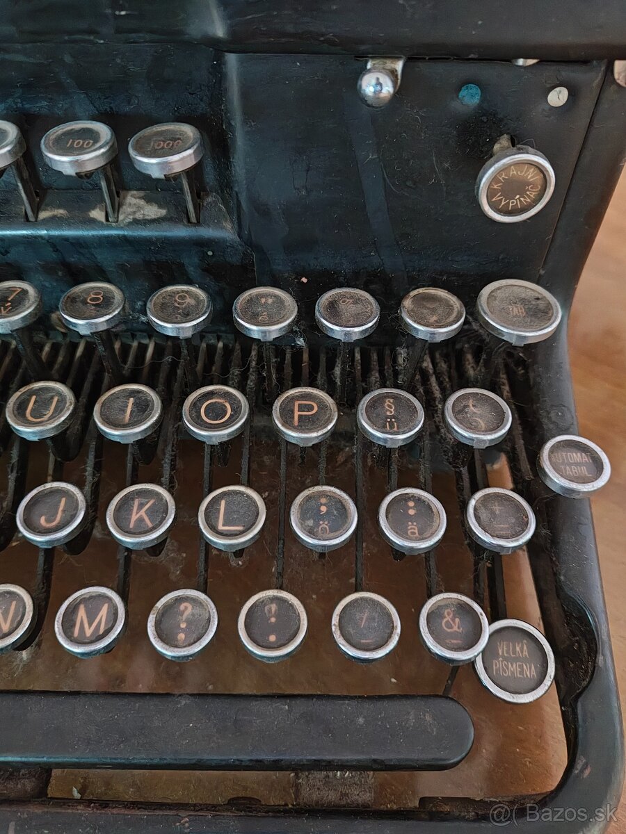 Písací stroj Royal - 4