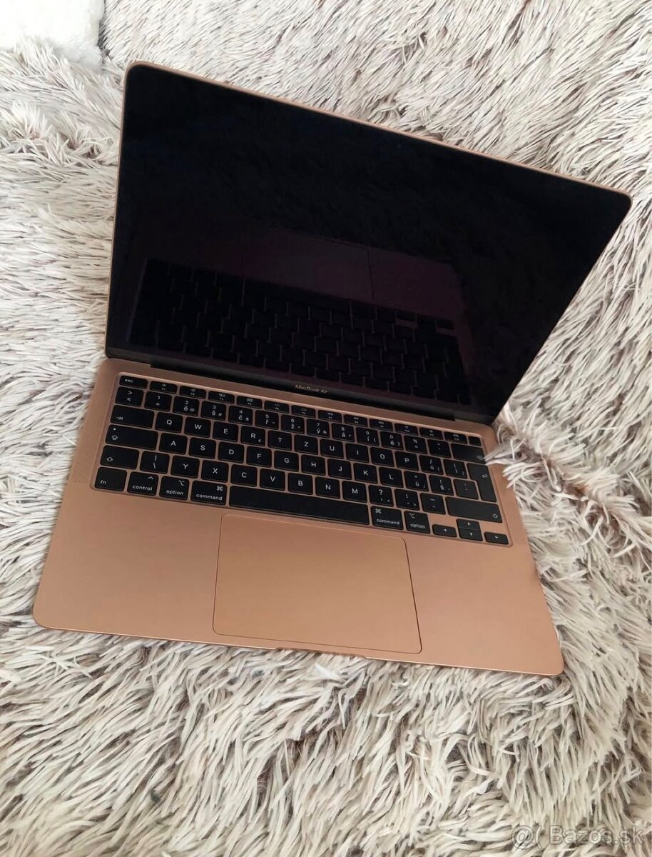MacBook Air 2020 M1 Gold 8GB RAM 256GB SSD - 4