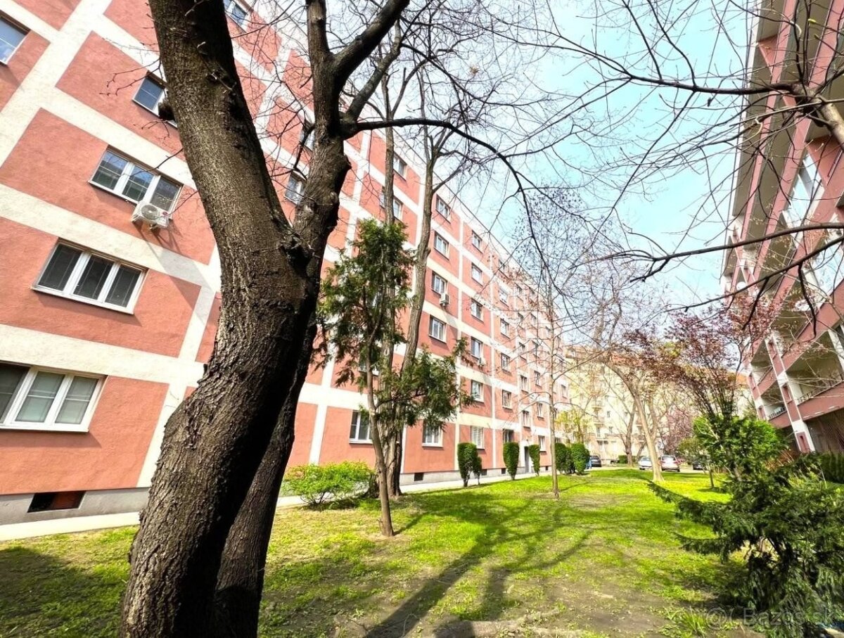 🏢 BÝVANIE NA RAČIANSKOM MÝTE - 4