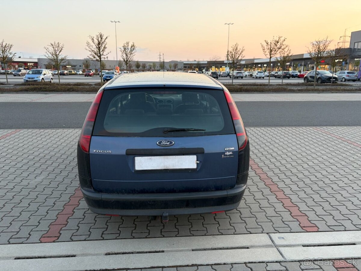 Ford Focus 1.8 TDCi 85kw ČR TZ - 4