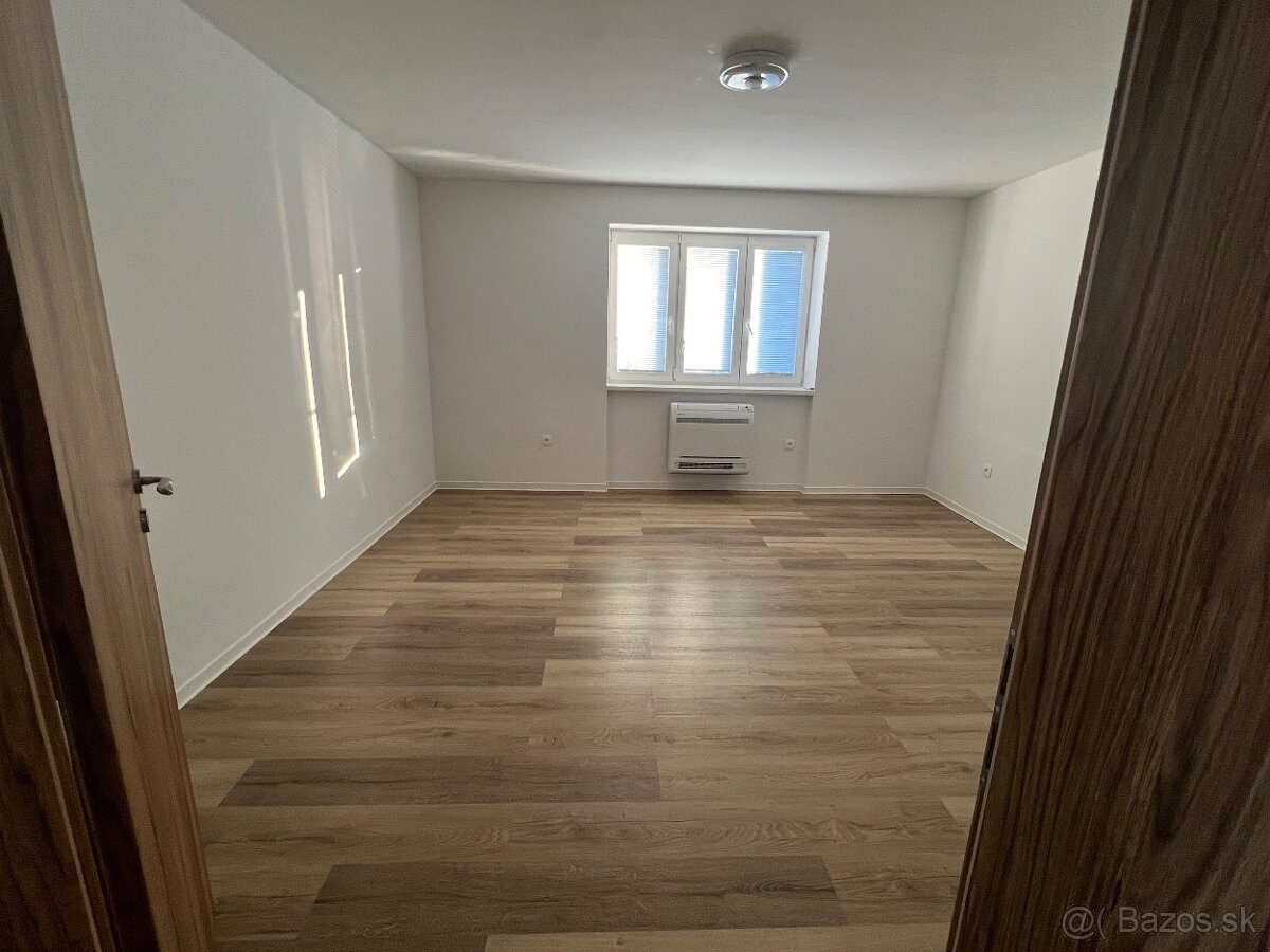 3 izbovy dom - Šenkvice - 4