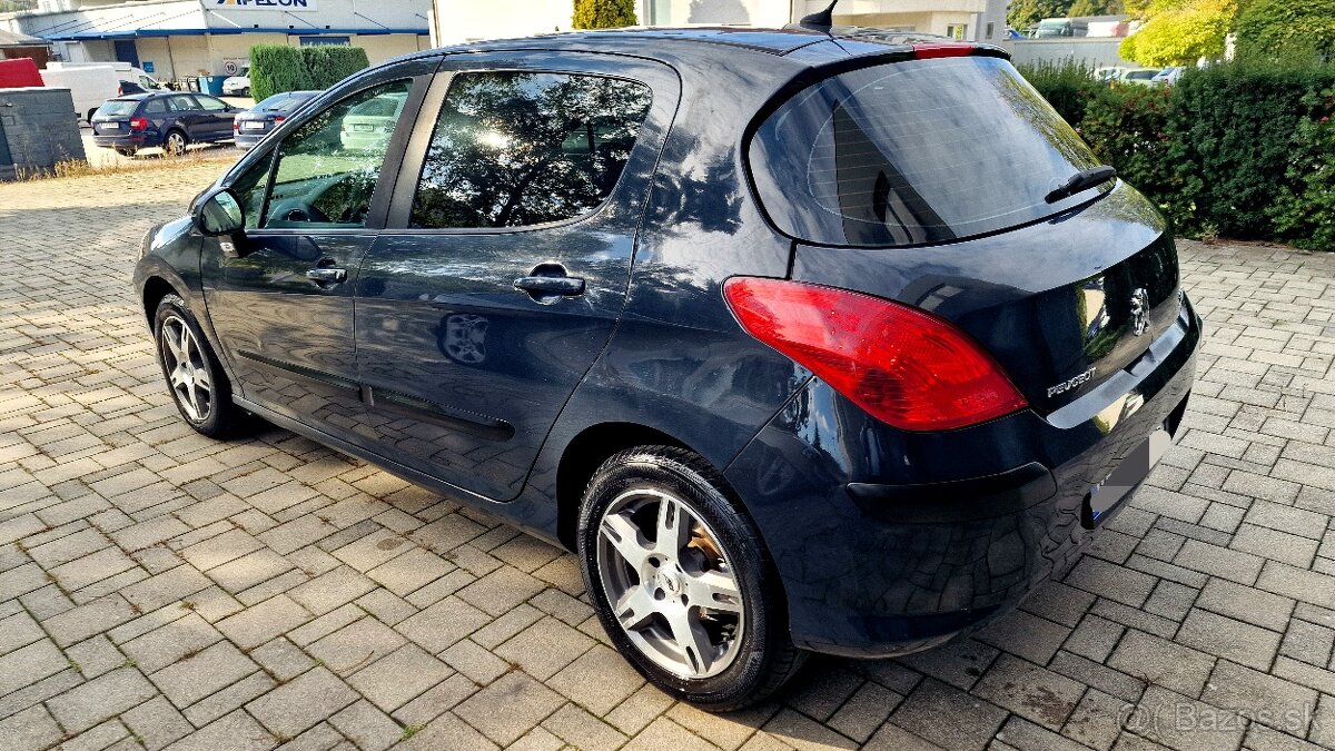 Peugeot 308 1.4i 16V - 4