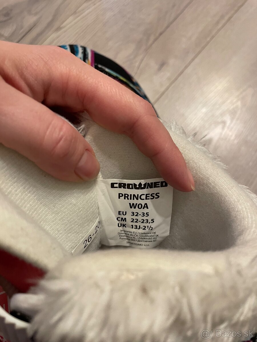 Dievcenske korcule 32-35 - 4