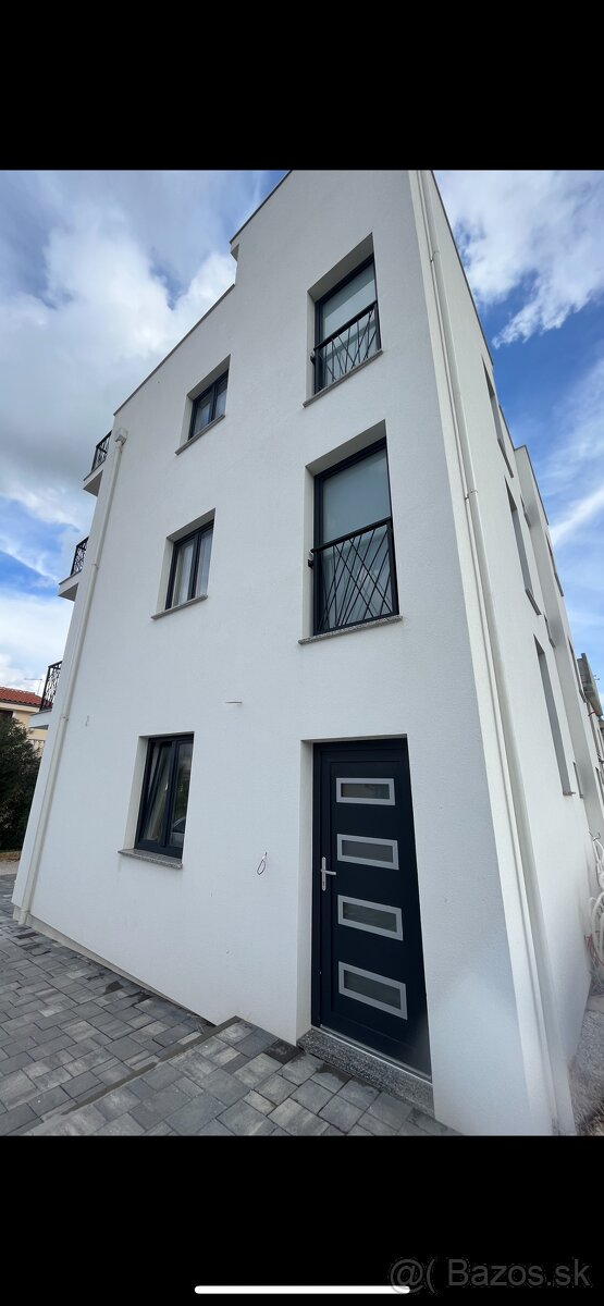 predam apartmanovy dom Chorvatsko VIR - 4