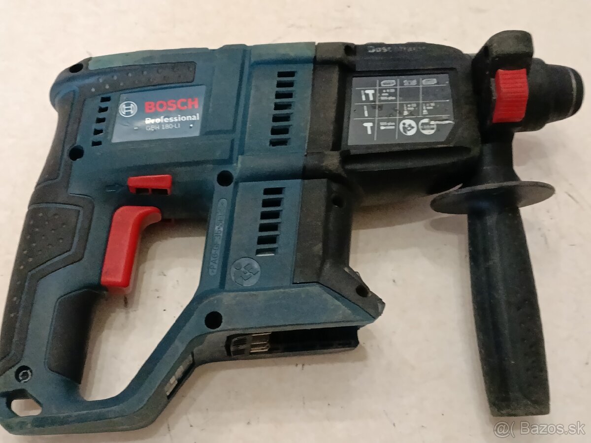 Bosch 18V vŕtacie kladivo - 4