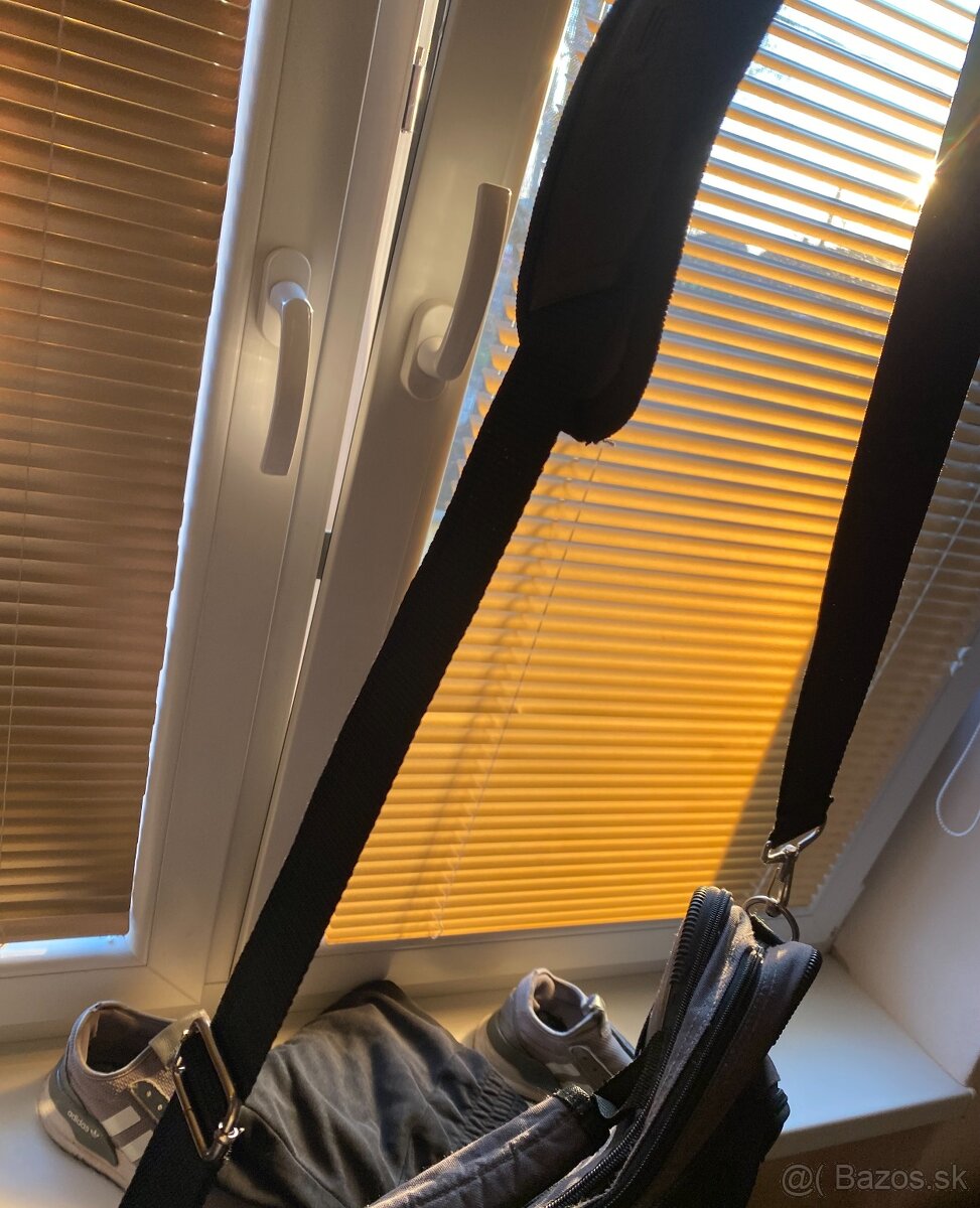 taska na notebook ASUS - 4