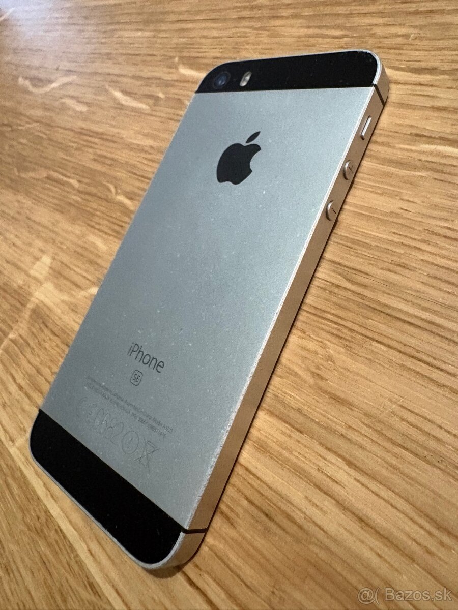iPhone SE (1.gen) v top stave, nova baterka - 4
