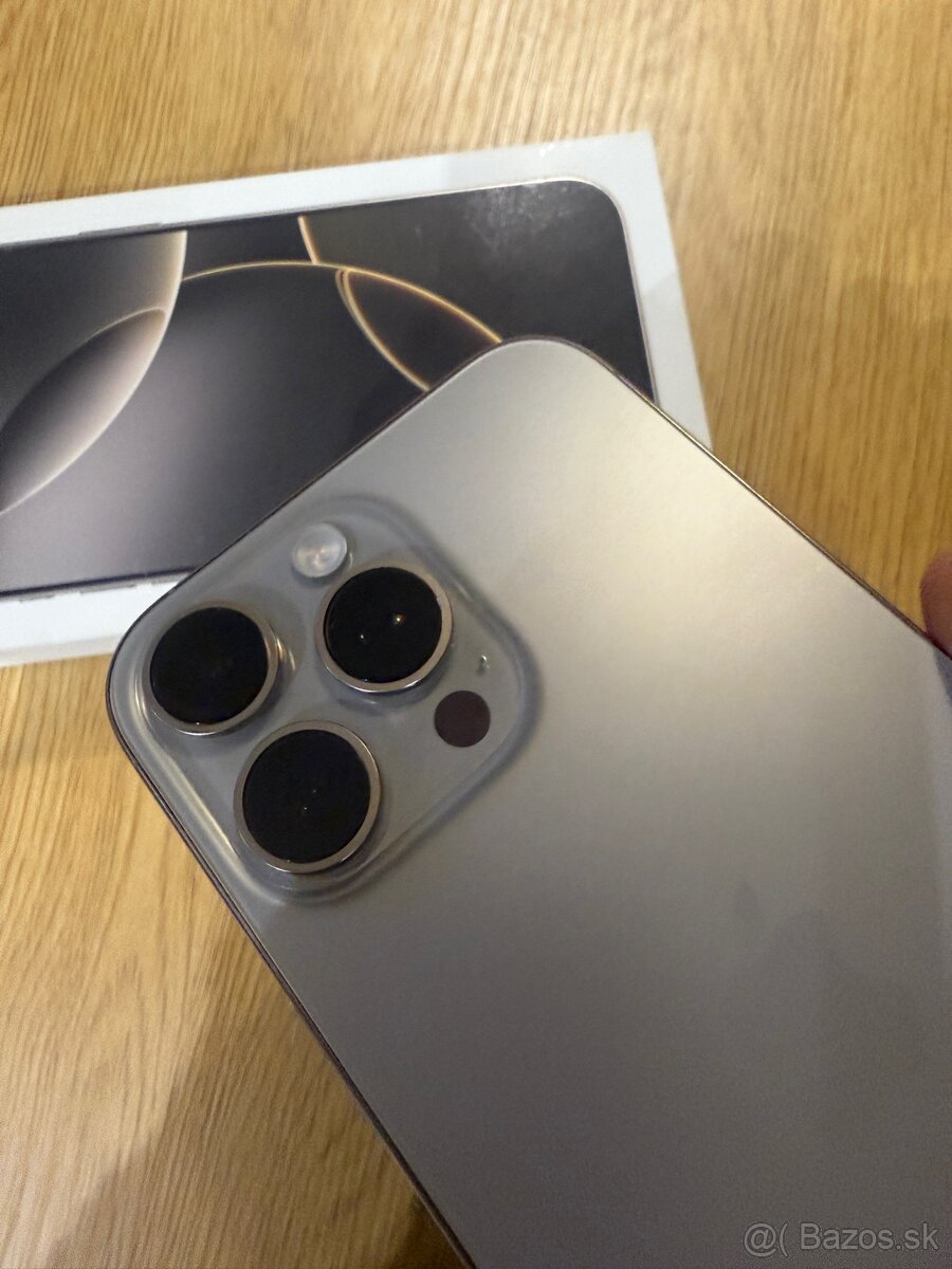 iPhone 16 Pro Max 512 GB - 4