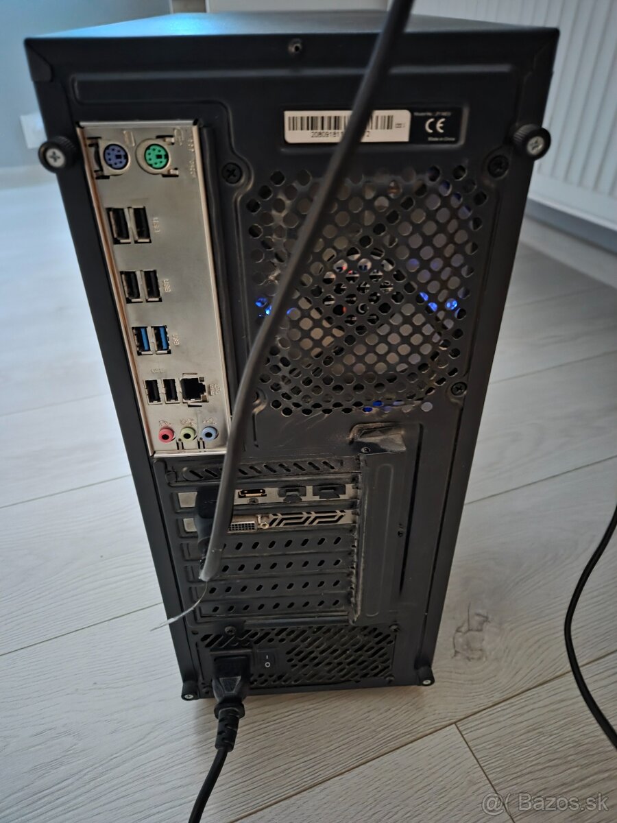 Počítač - 4