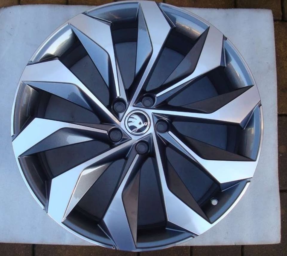 Alu R 20 ŠKODA KODIAQ originál 100 % stav + letné pneu. - 4