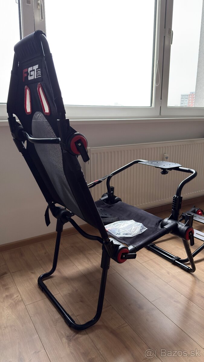 Next Level Racing F-GT Lite - 4