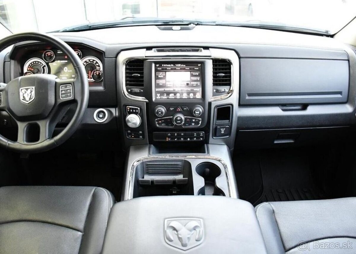 Dodge Ram 1500 5.7 V8 HEMI SPORT NAVI KAMERA 295 kw