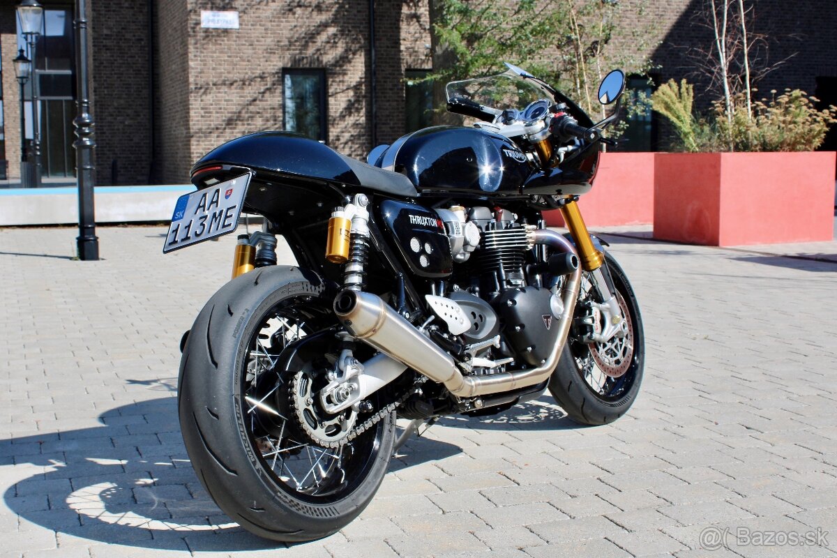 Triumph Thruxton RS 1200 Jet Black - 4