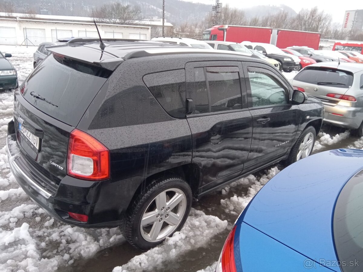 Jeep Compas 2,2 crdi , 4x4 , 120 kw - 4