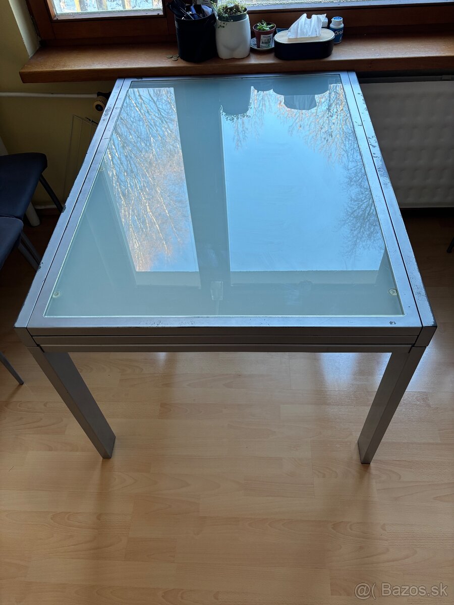 Kuchynský stôl - rozkladací - 4