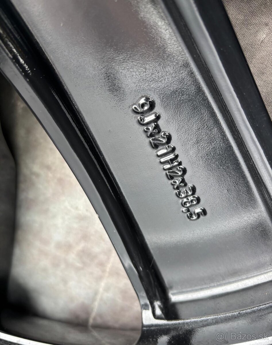 Zimní originál top sada Volvo XC90 275/40R21 - 4