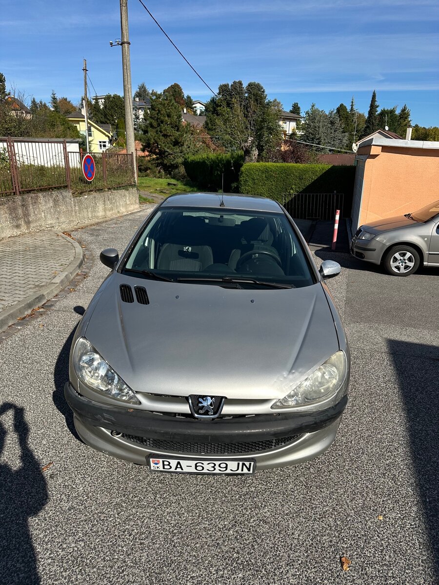Peugeot 206 - 4