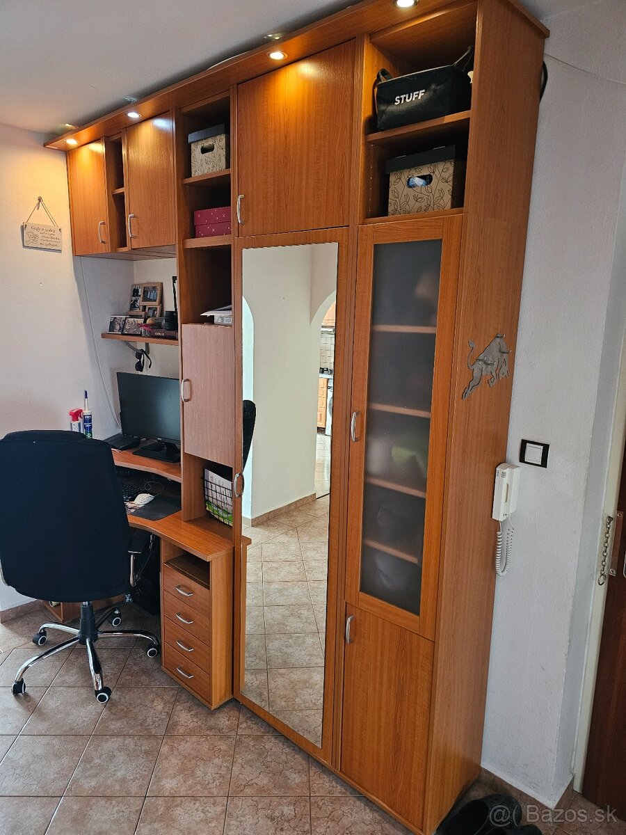 Predám skriňu - 4