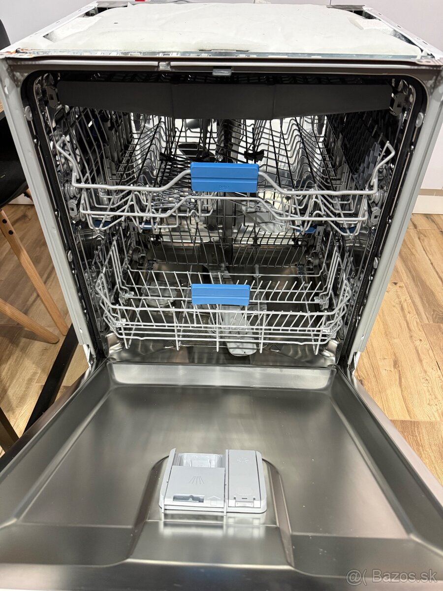 Predám umývačku riadu Beko - 4