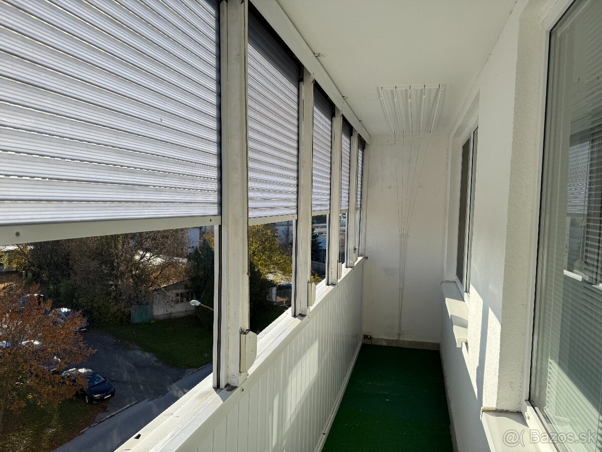 3 izb.byt Košice-Západ, Michalovská, 4p. 76m2, lodžia - 4