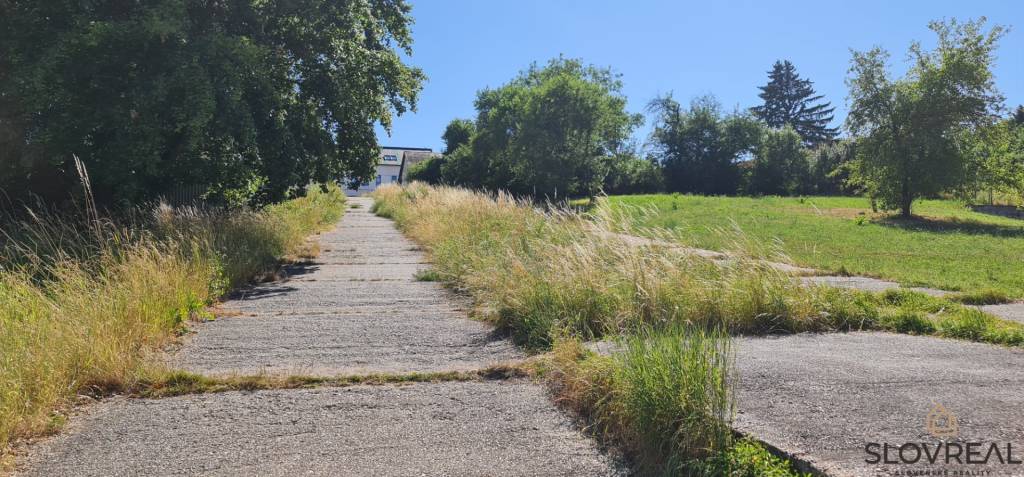 SLOVREAL predaj pozemku Žiar nad Hronom, 2149 m2 - 4