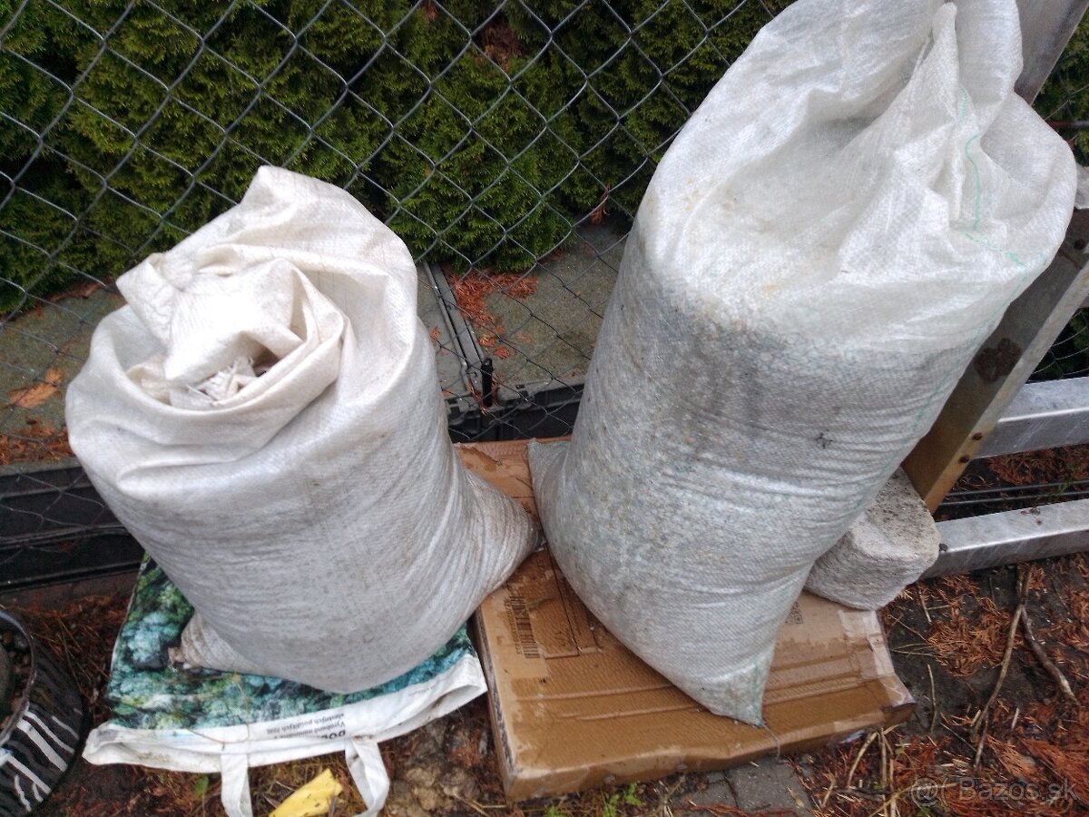 Zeolit/Klinoptilolit - filtračný médium, frakcia 5-8mm - 4