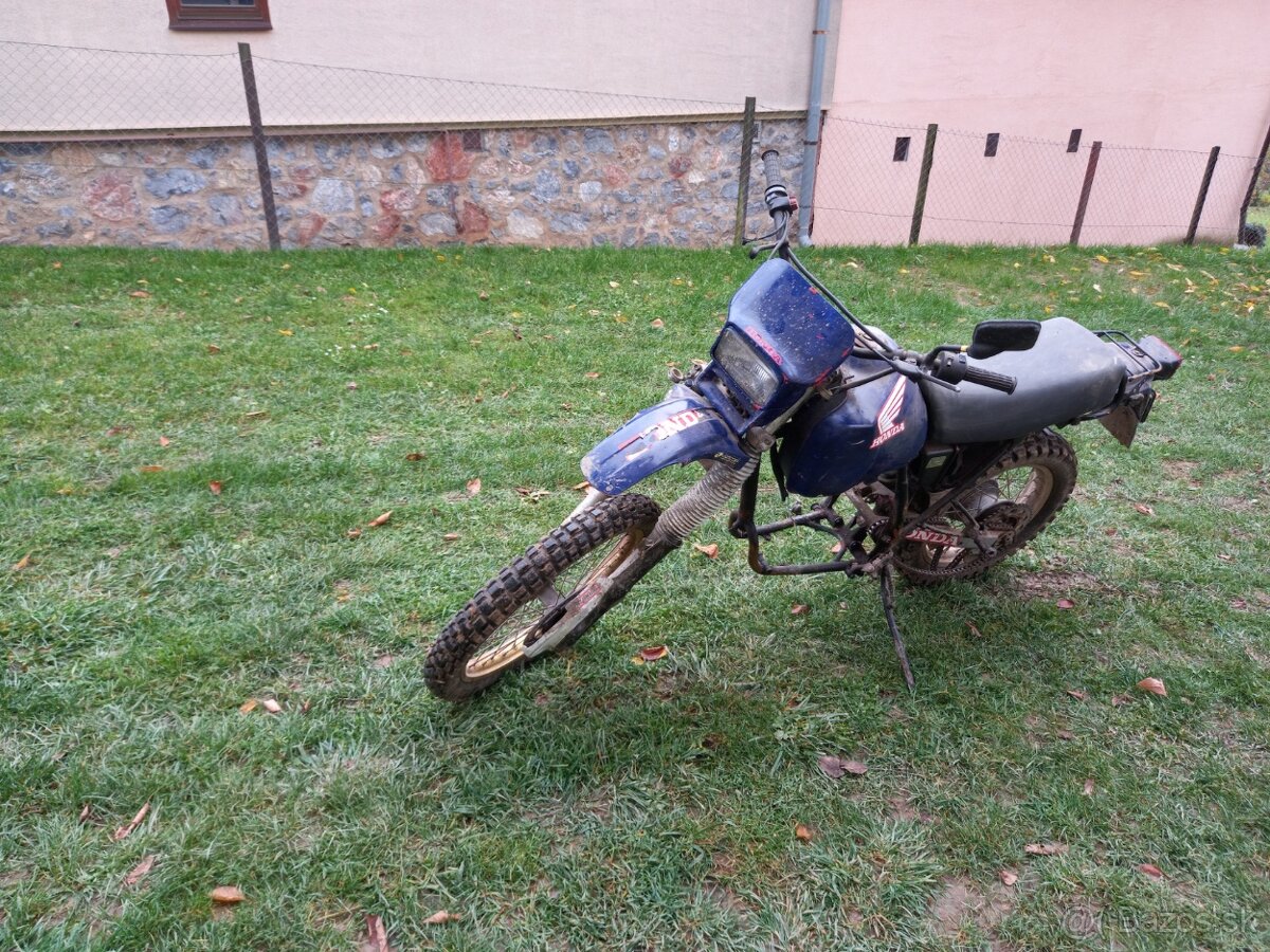 Honda XL600 kostra - 4
