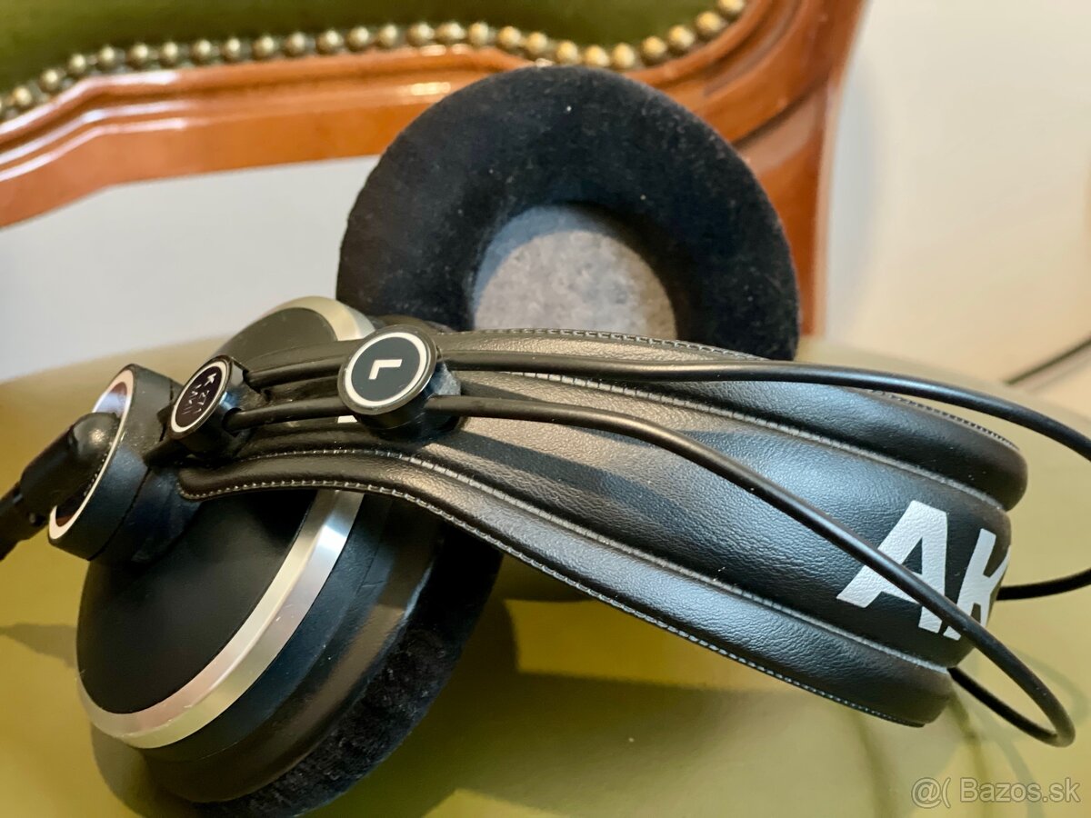Slúchadlá AKG K271 MKII - 4