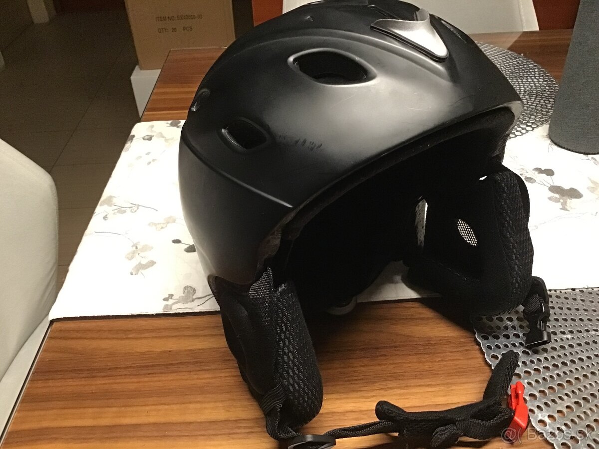 Lyziarska prilba - 4