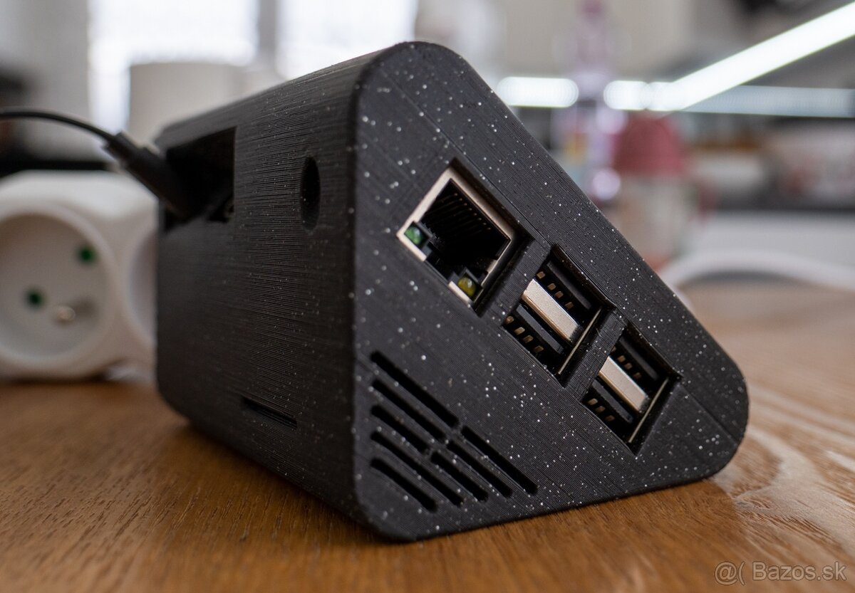 "Drobné PC" Raspberry 3B+, HyperPixel 4" - 4