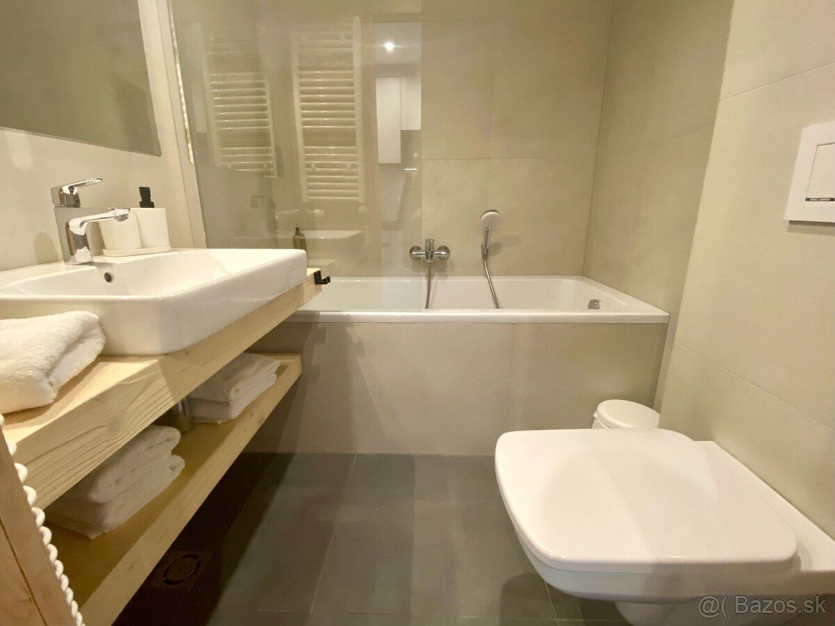 REZERVOVANÉ - 2-izbový apartmán v Demänová Rezort NA PREDAJ - 4