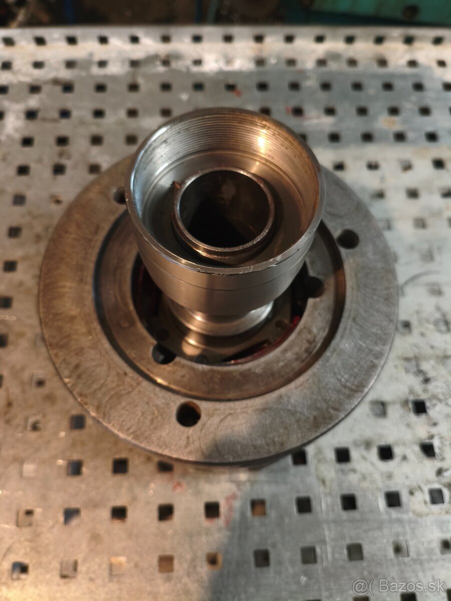 Hydraulická univerzála Forkardt - 4