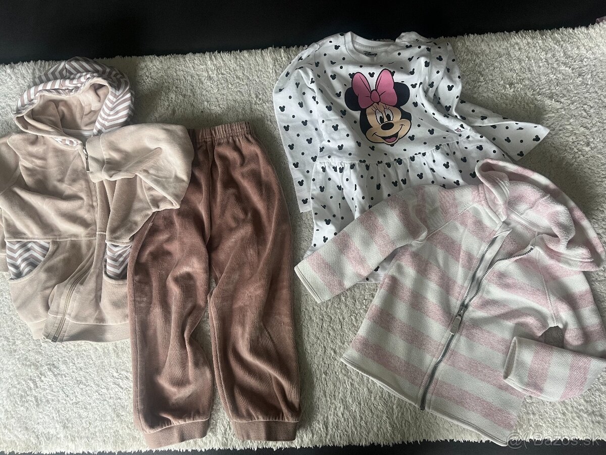 Set oblečenia pre dievčatko 98-104 - 4